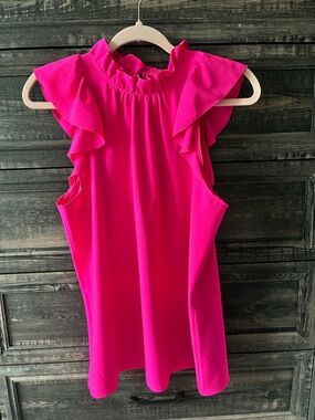 Entro Ruffle/Flutter Sleeve Pink Blouse size small